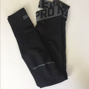 Nike pro tight men’s size Small